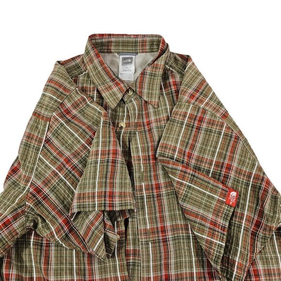 The North Face Men’s Size Large Plaid Button Casual Outdoor Short Sleeve Shirt - Picture 13 of 16